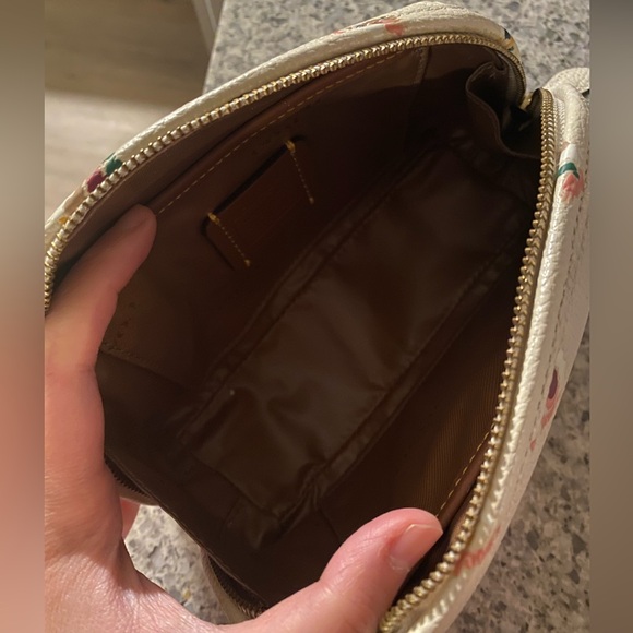 Coach Julienne Cosmetic Case 17 With Paint Dab Floral Print NEW - Picture 6 of 6